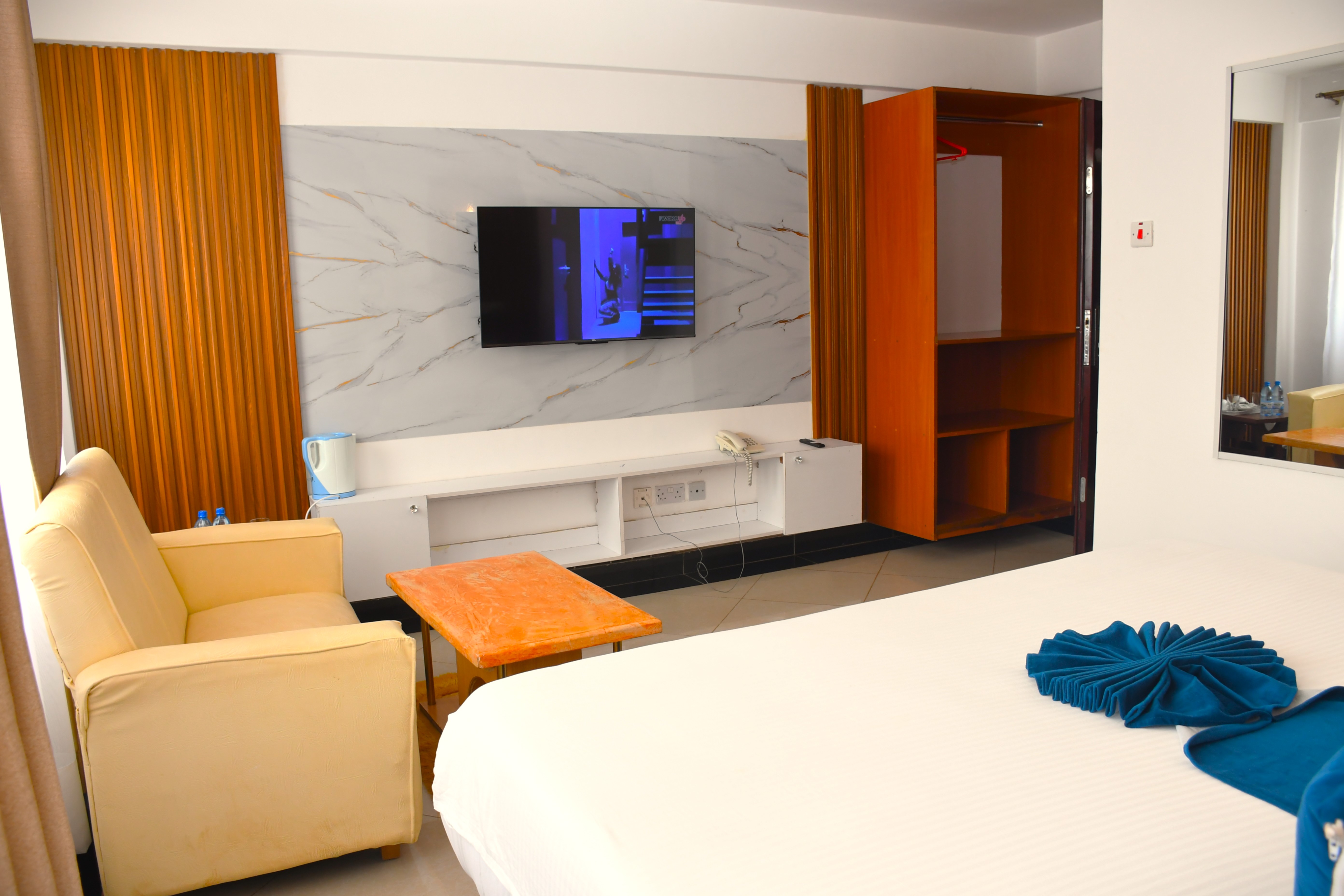 Elsa hotel Executive Superior Suite